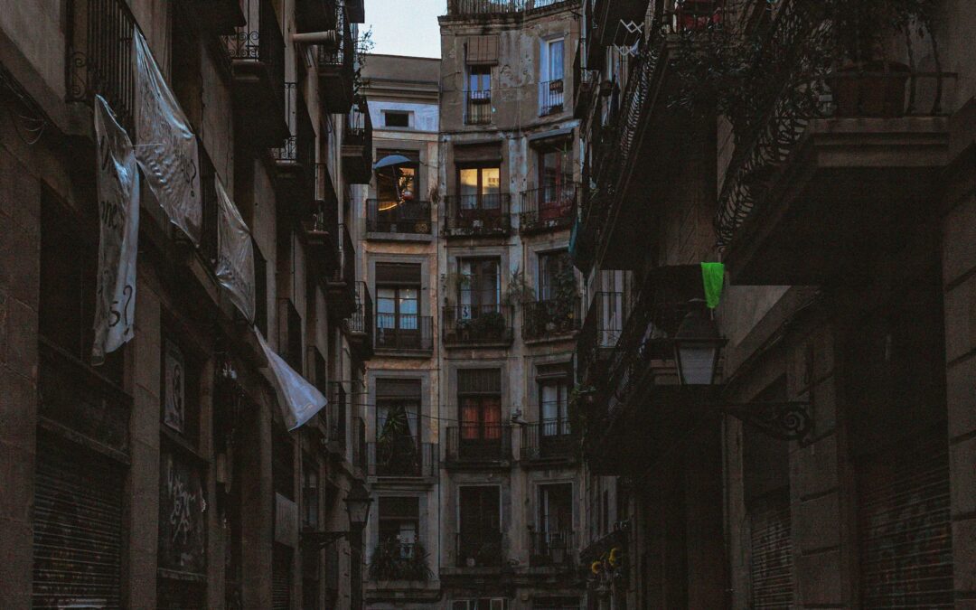 Alquilar tu vivienda en Barcelona: Contacta con Rentando para una gestión eficiente y segura