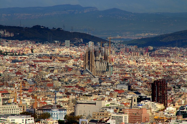 Dónde es más rentable alquilar viviendas en Barcelona
